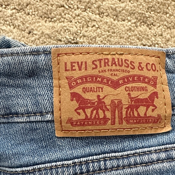 Levi’s 721 Skinny High Rise Distressed Blue Jeans for Women Bundle - Picture 2 of 8